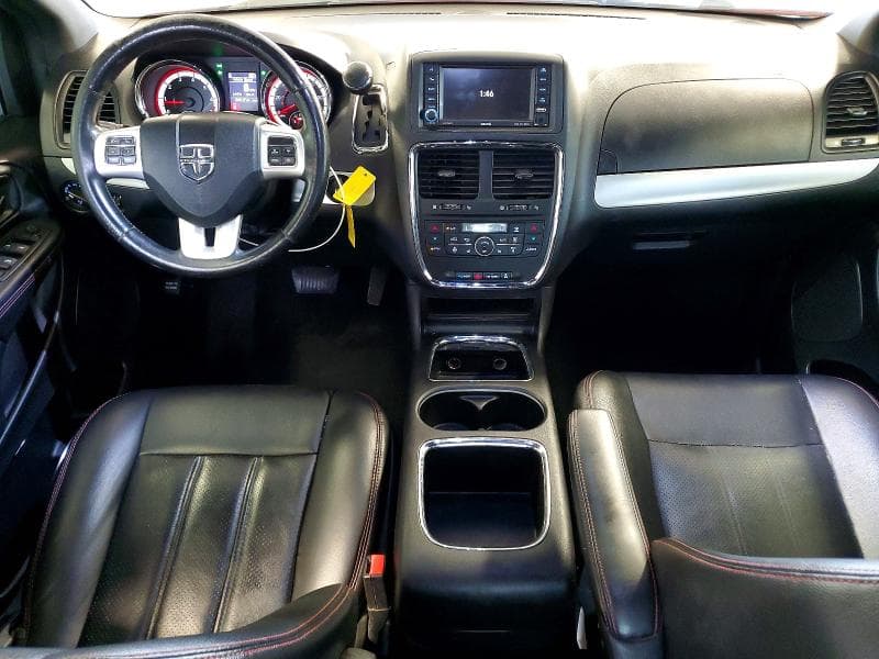 2017 DODGE GRAND CARAVAN GT 8