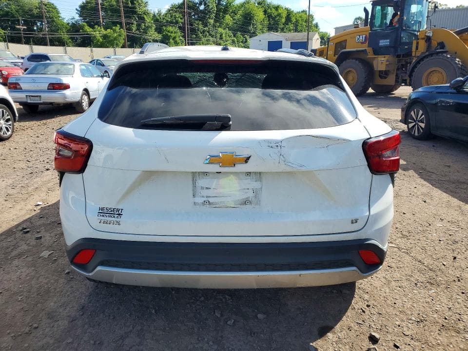 2025 CHEVROLET TRAX ACTIV 6