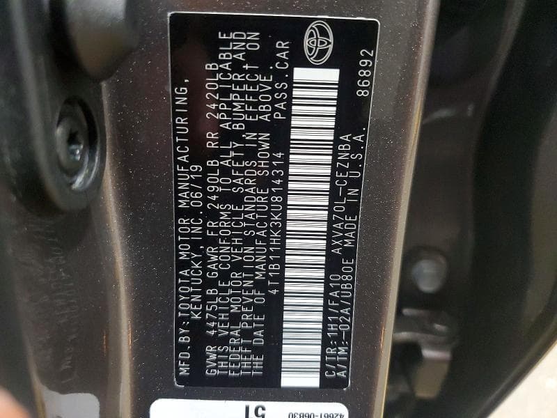 2019 TOYOTA CAMRY LE 12