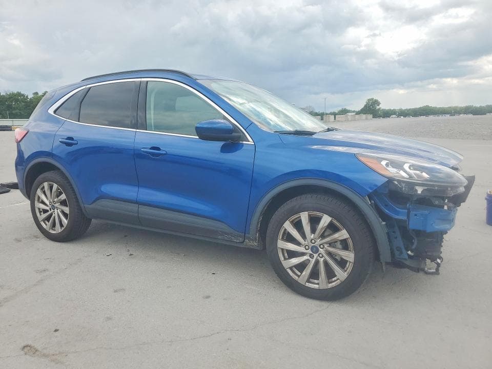 2022 FORD ESCAPE TITANIUM 4