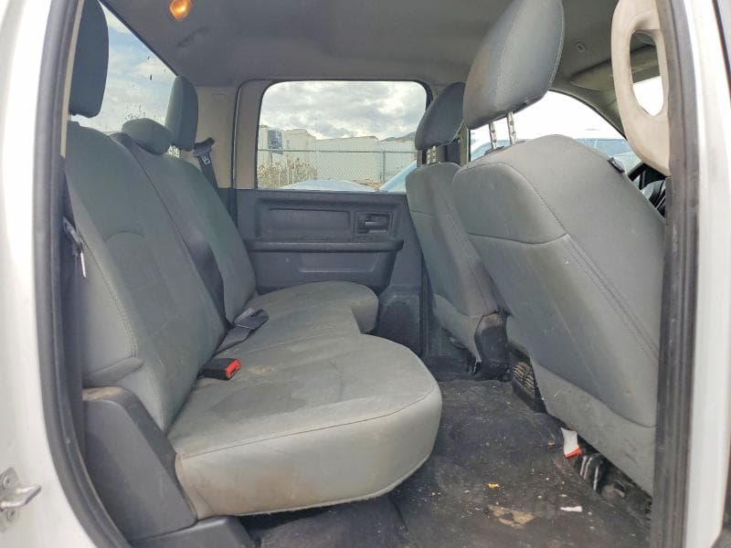 2017 RAM 3500 ST 11
