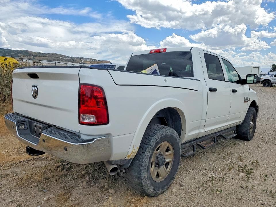2017 RAM 3500 ST 3