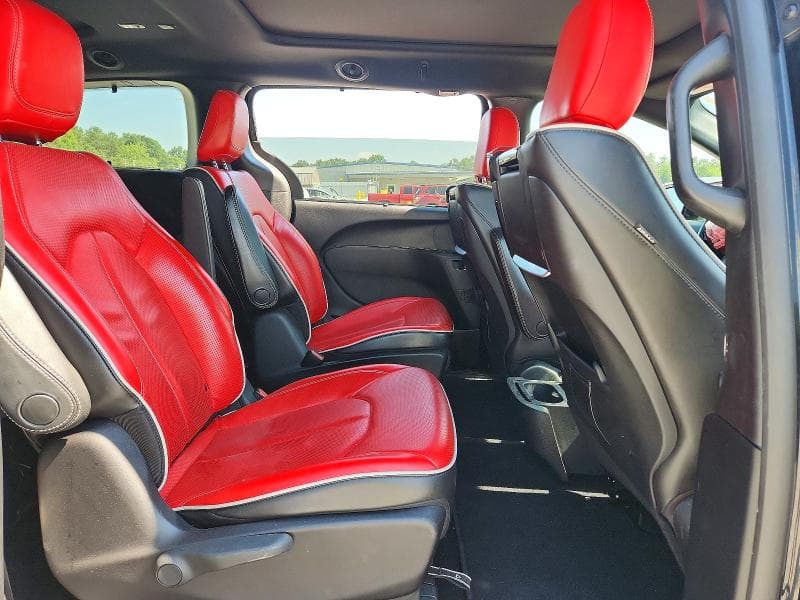 2020 CHRYSLER PACIFICA HYBRID LIMITED 10