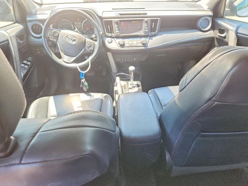 2017 TOYOTA RAV4 LIMITED 8