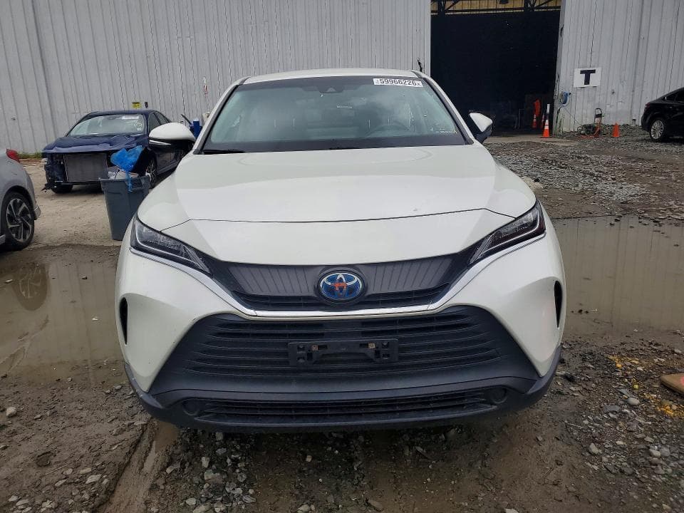 2021 TOYOTA VENZA LE 5