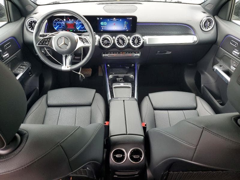 2024 MERCEDES-BENZ EQB 300 4MATIC 8