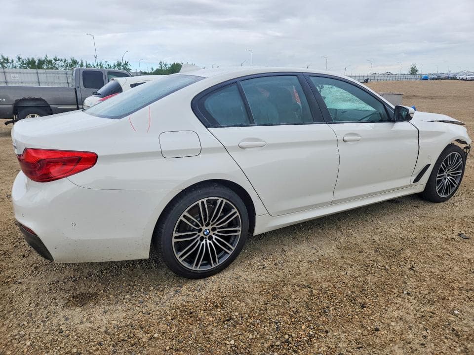 2020 BMW 530 XI 3