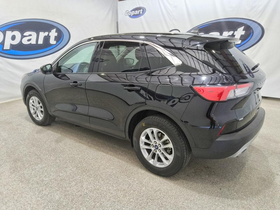 2021 FORD ESCAPE SE 2