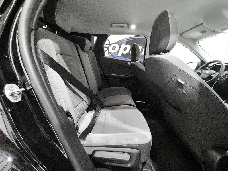 2021 FORD ESCAPE SE 11