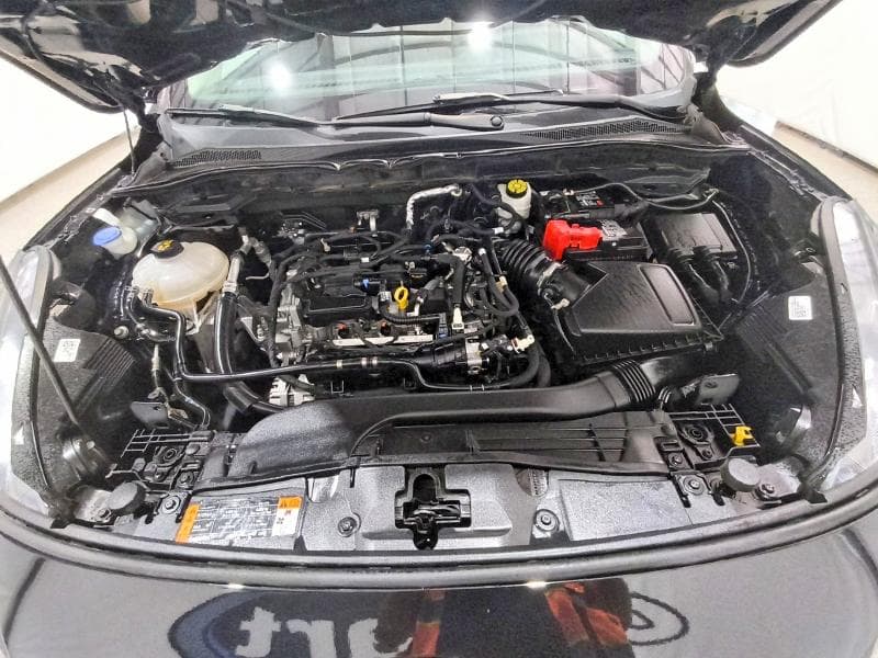 2021 FORD ESCAPE SE 12