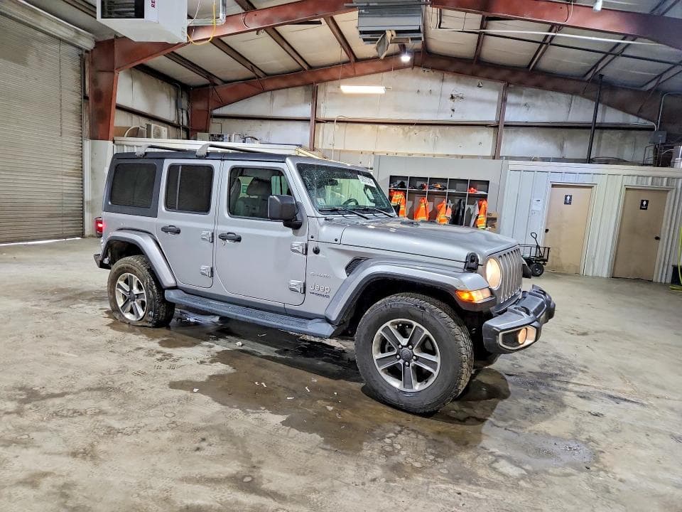 2020 JEEP WRANGLER UNLIMITED SAHARA 4