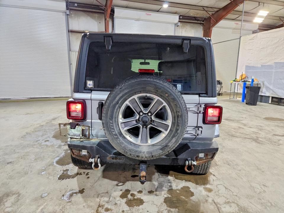 2020 JEEP WRANGLER UNLIMITED SAHARA 6