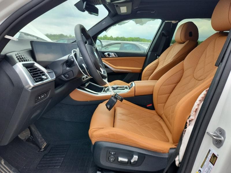2025 BMW X5 XDRIVE50E 7