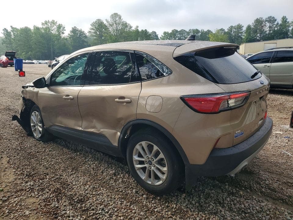 2020 FORD ESCAPE SE 2