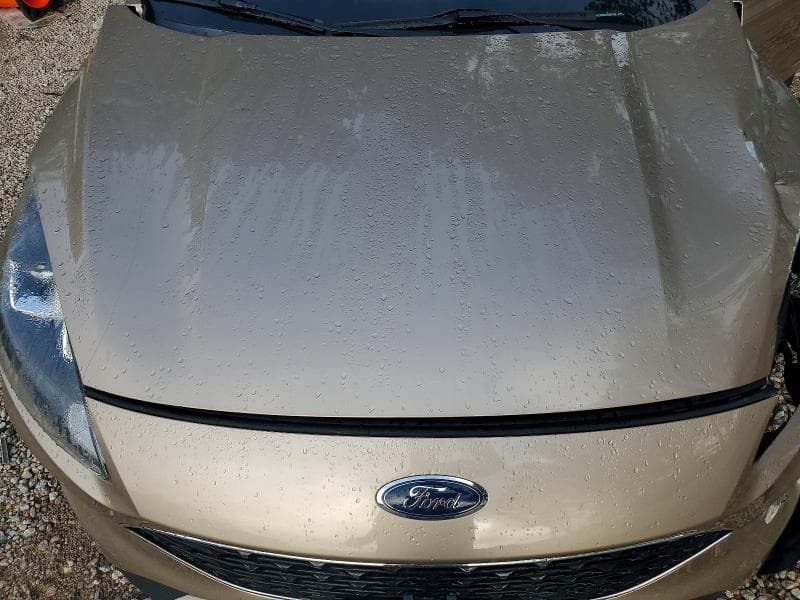 2020 FORD ESCAPE SE 12