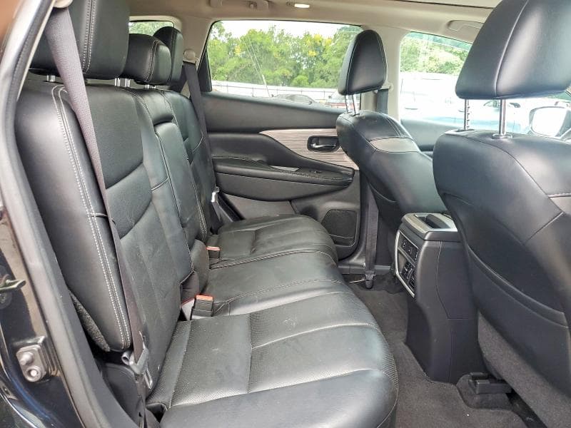 2016 NISSAN MURANO PLATINUM 11