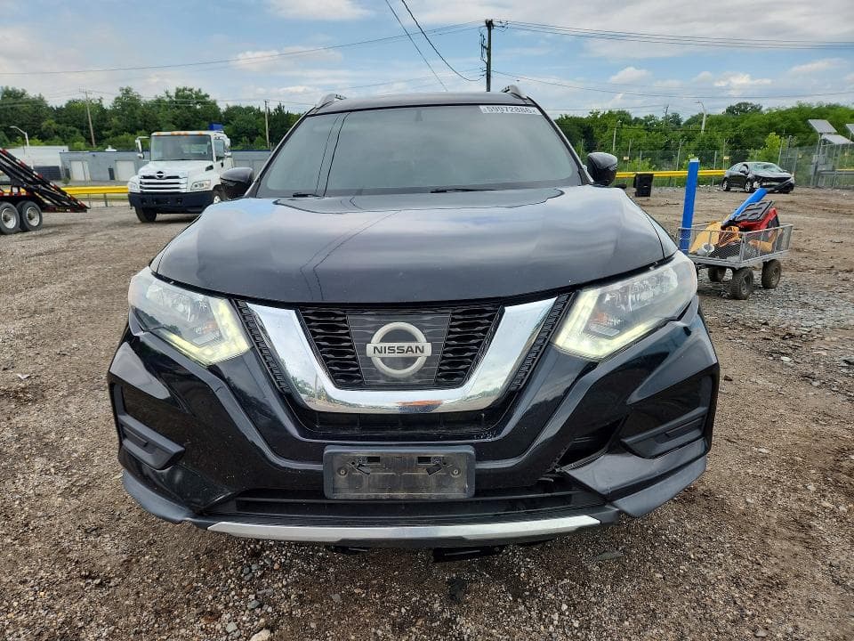 2017 NISSAN ROGUE SV 5
