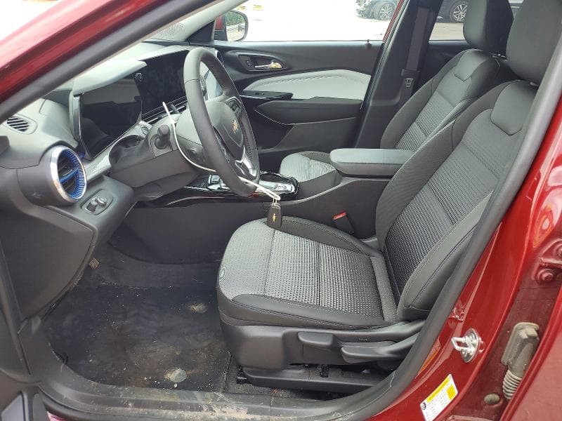 2024 CHEVROLET TRAX 1LT 7