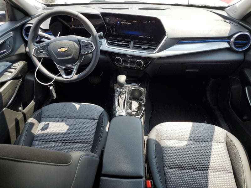 2024 CHEVROLET TRAX 1LT 8