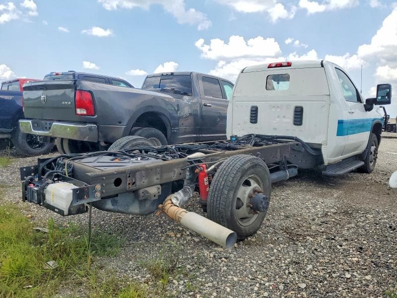 2023 CHEVROLET SILVERADO C3500 LT C3500 LT 4