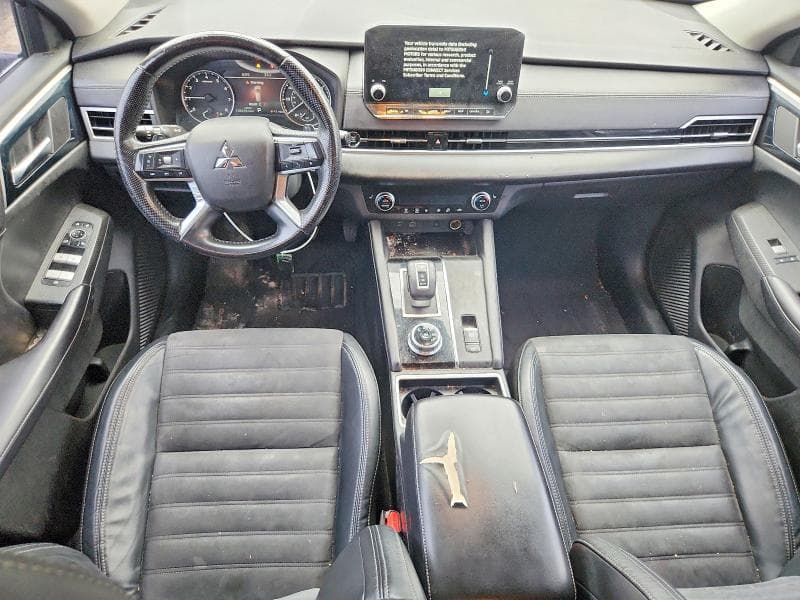2022 MITSUBISHI OUTLANDER SE 8
