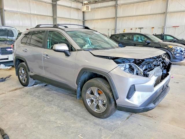 2025 TOYOTA RAV4 HYBRID XLE 4