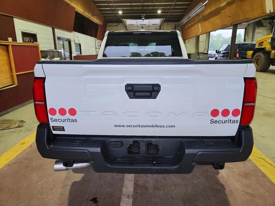 2025 TOYOTA TACOMA SR SR 6