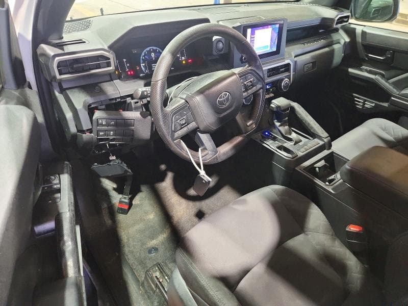 2025 TOYOTA TACOMA SR SR 8