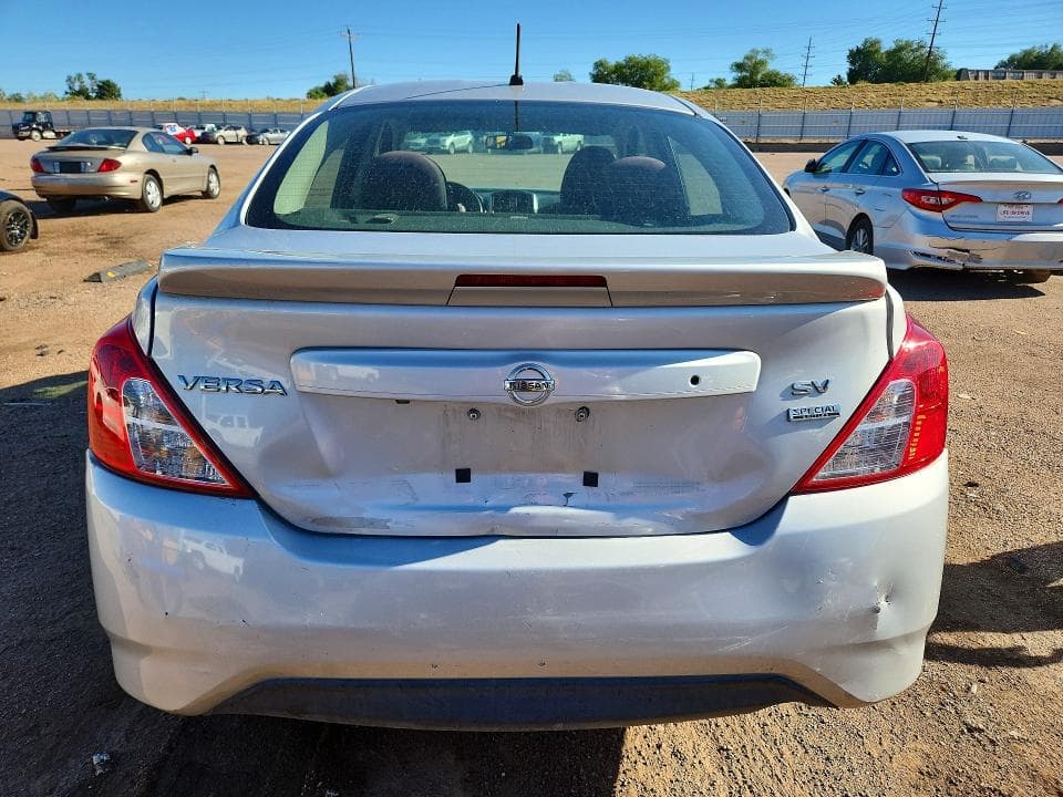 2018 NISSAN VERSA SV 6
