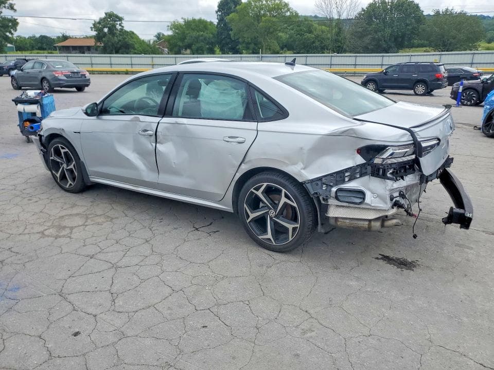 2020 VOLKSWAGEN PASSAT R-LINE 2