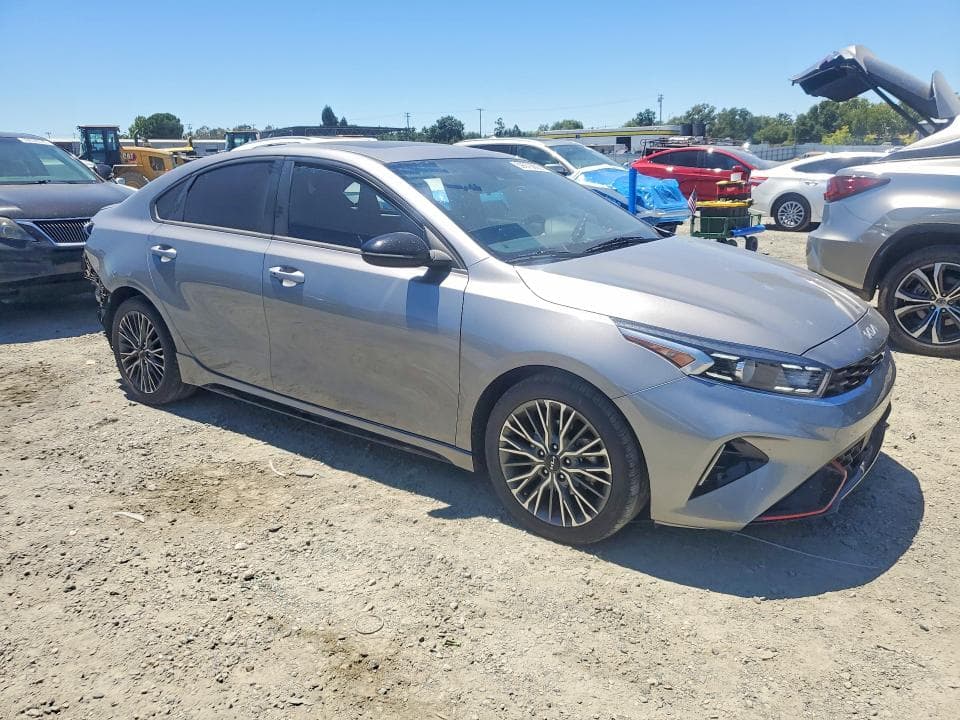 2024 KIA FORTE GT LINE 4