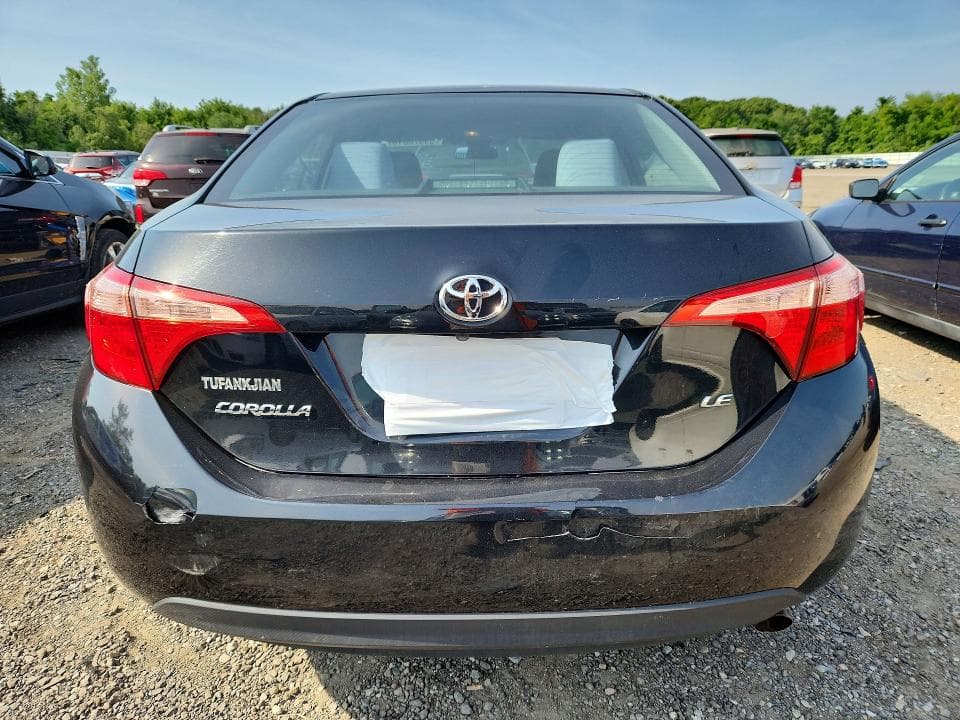 2017 TOYOTA COROLLA LE 6