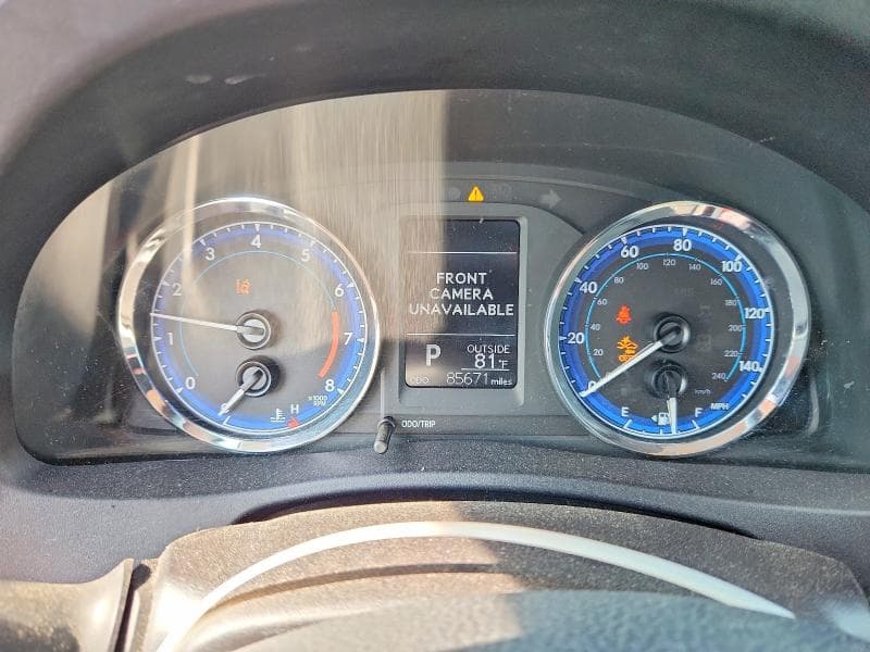 2017 TOYOTA COROLLA LE 9