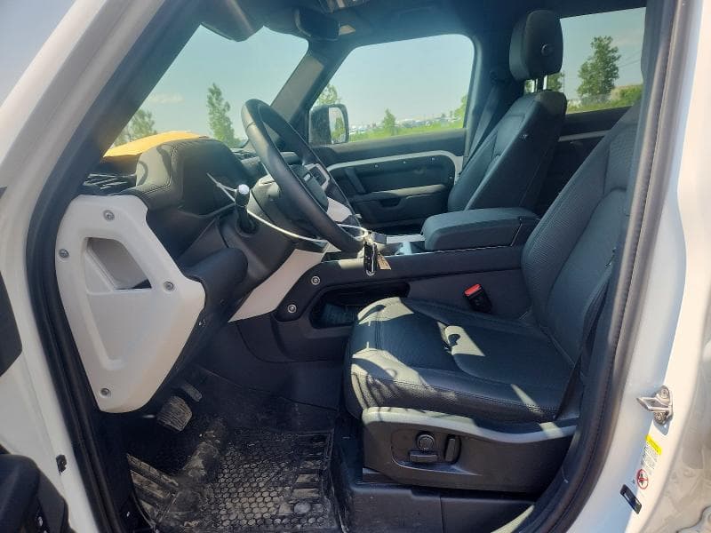 2025 LAND ROVER DEFENDER 110 S 7