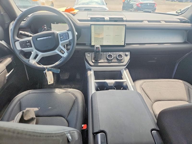 2025 LAND ROVER DEFENDER 110 S 8