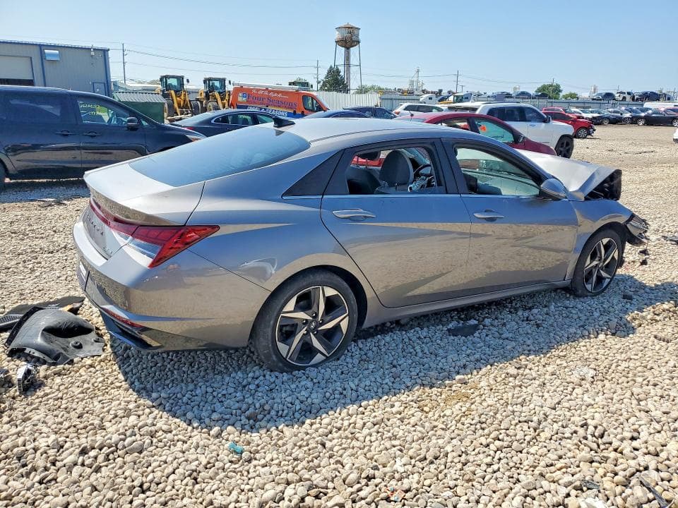 2022 HYUNDAI ELANTRA LIMITED 3