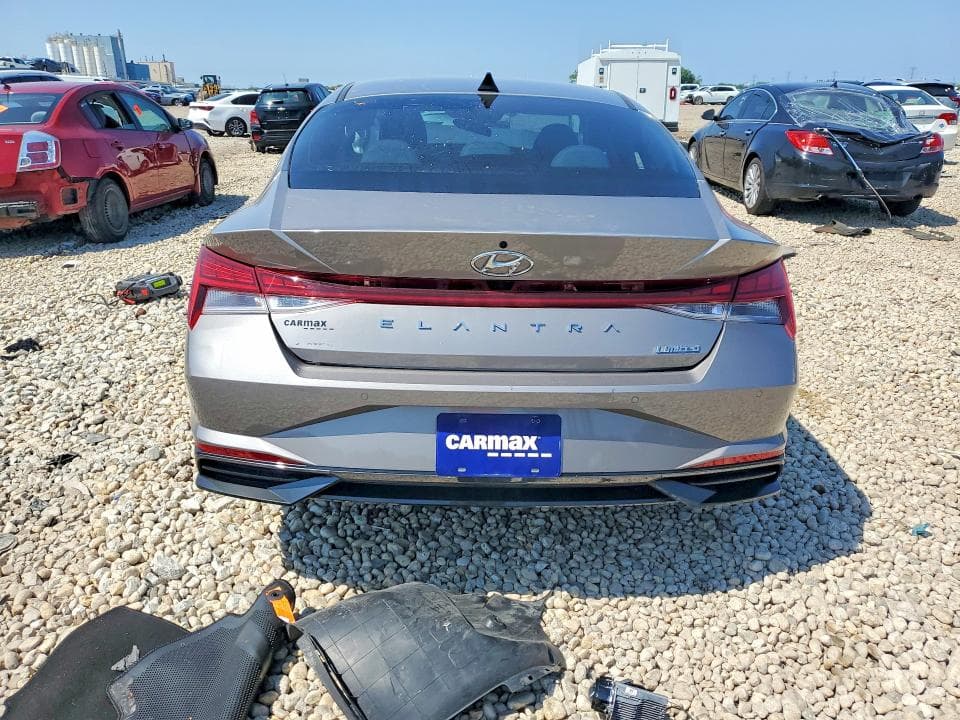 2022 HYUNDAI ELANTRA LIMITED 6