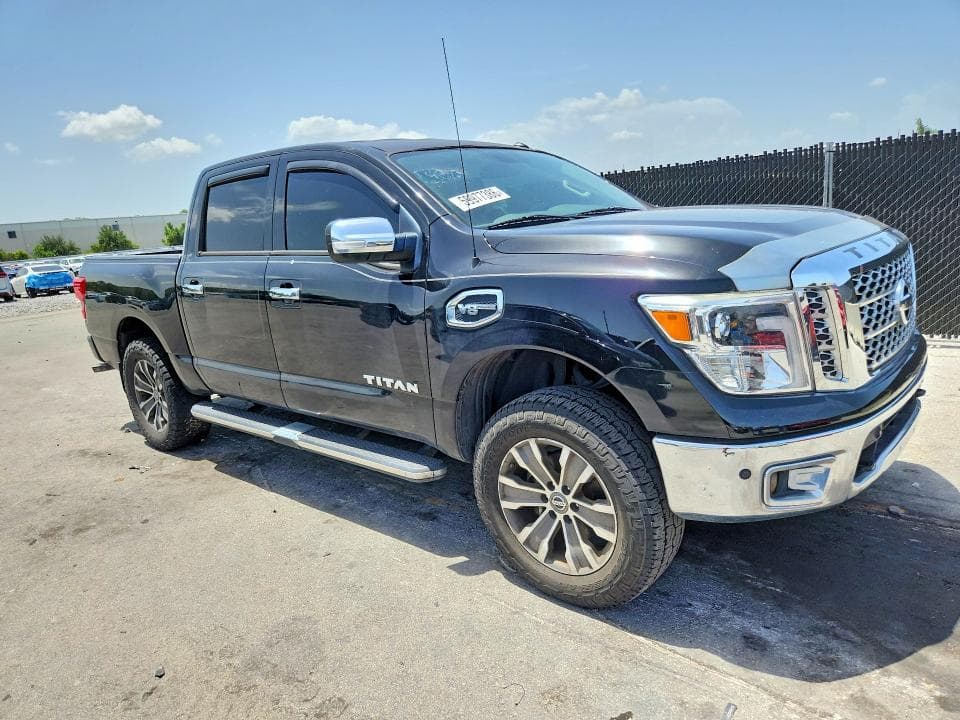 2017 NISSAN TITAN SL SL 4