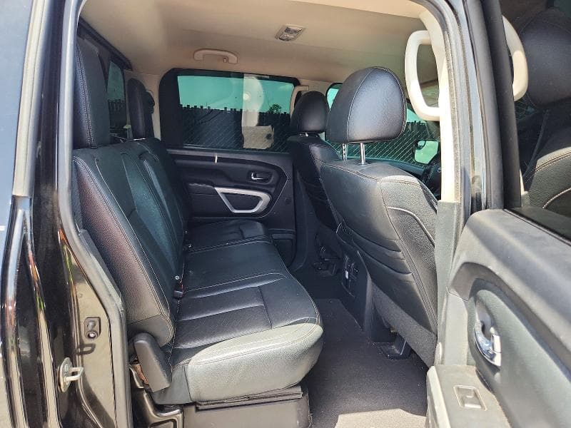 2017 NISSAN TITAN SL SL 10