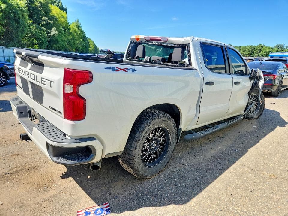 2021 CHEVROLET SILVERADO K1500 CUSTOM 3