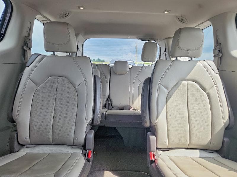 2019 CHRYSLER PACIFICA TOURING L 10