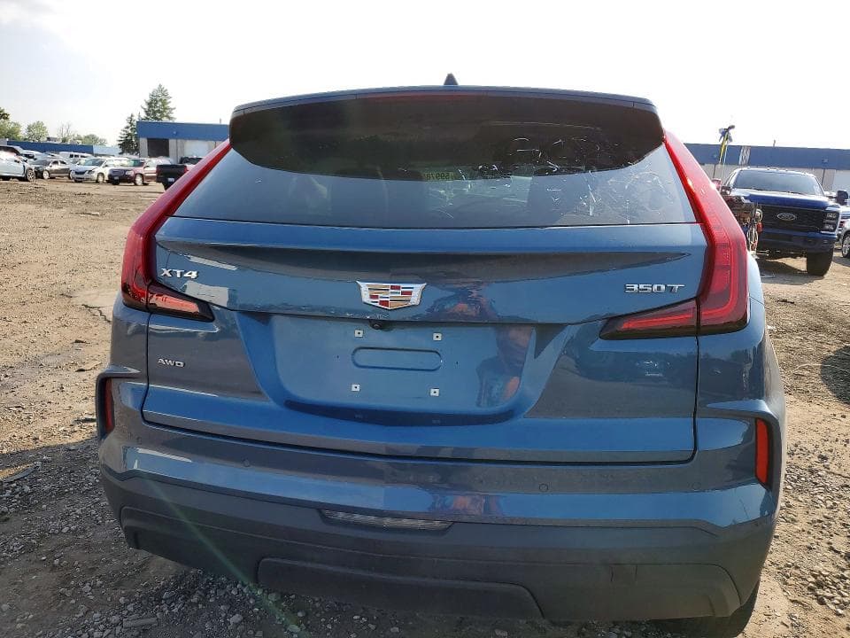 2024 CADILLAC XT4 LUXURY 6
