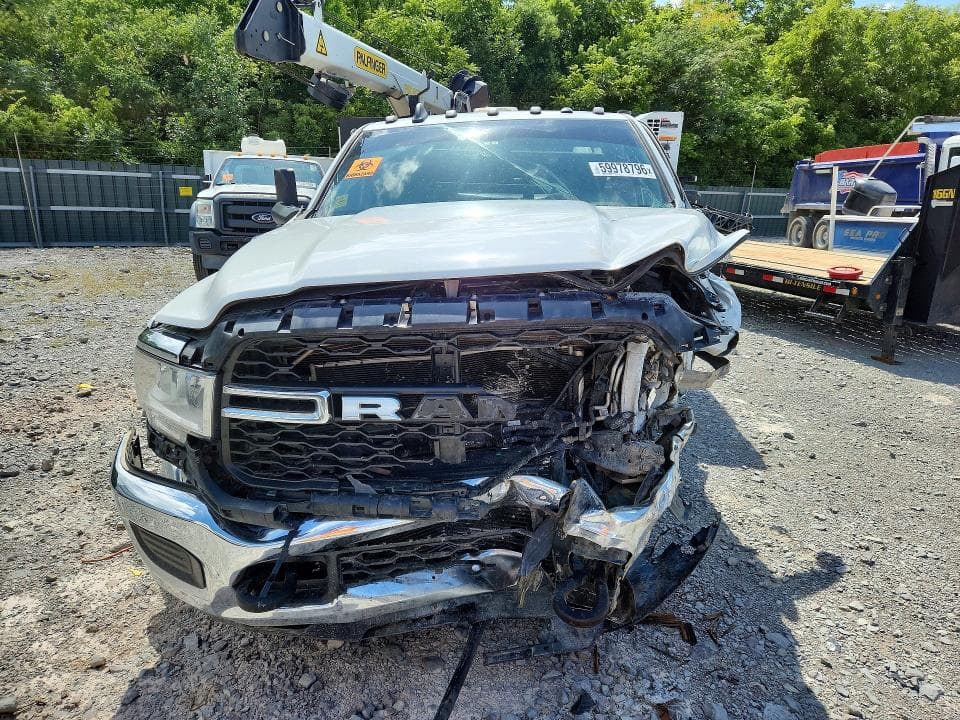 2022 RAM 5500 5