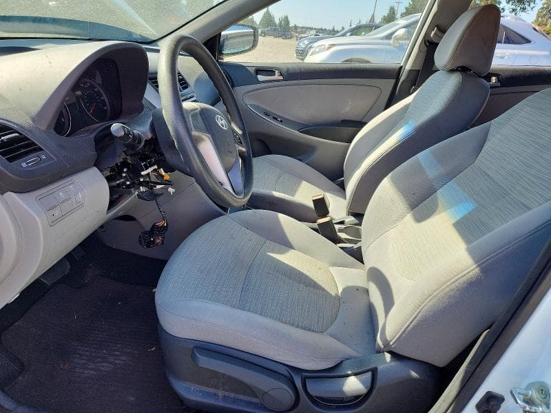 2016 HYUNDAI ACCENT SE 7