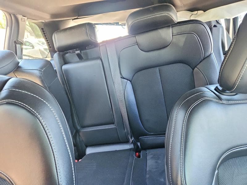2025 JEEP GRAND CHEROKEE LAREDO 10