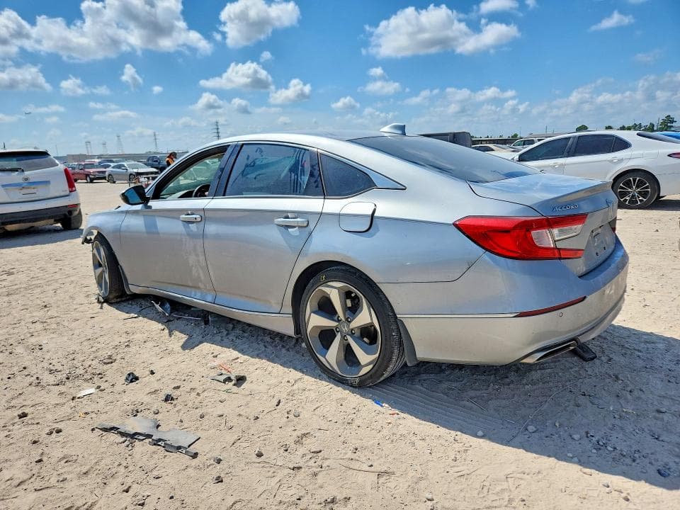 2018 HONDA ACCORD TOURING 2