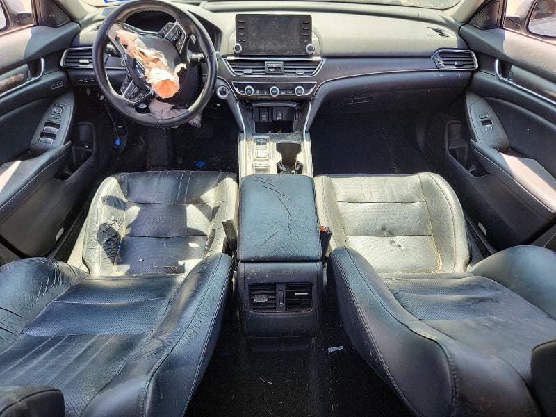2018 HONDA ACCORD TOURING 8