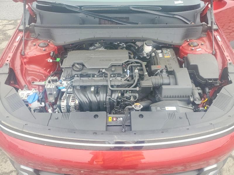 2025 HYUNDAI KONA SEL 12