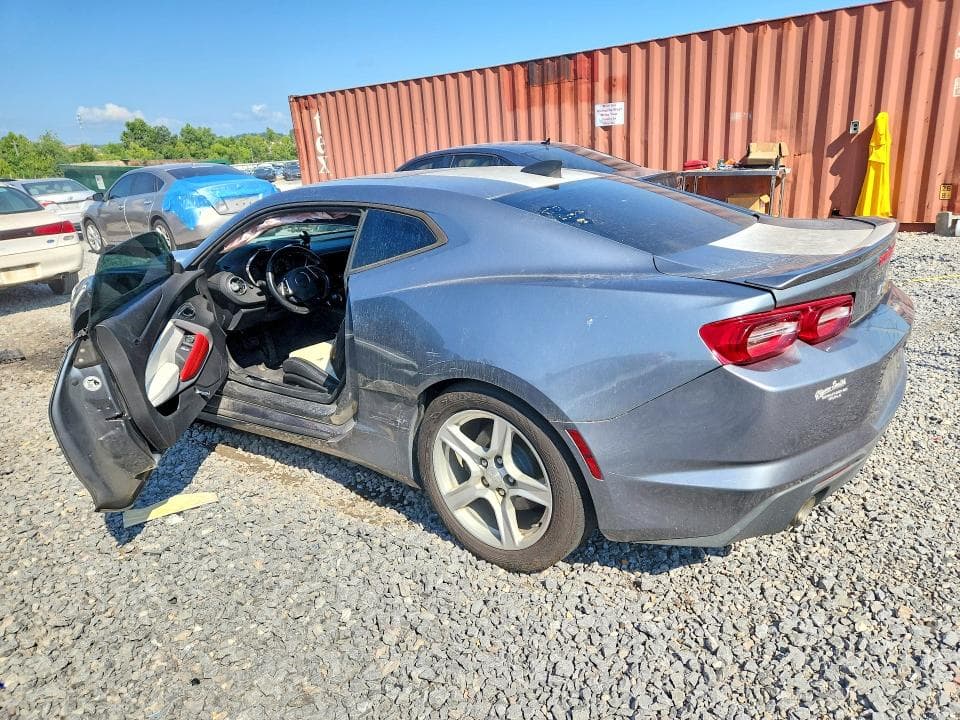 2020 CHEVROLET CAMARO LT 2