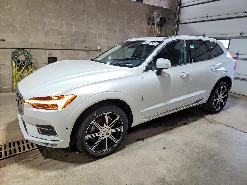 2021 VOLVO XC60 T6 INSCRIPTION - 1